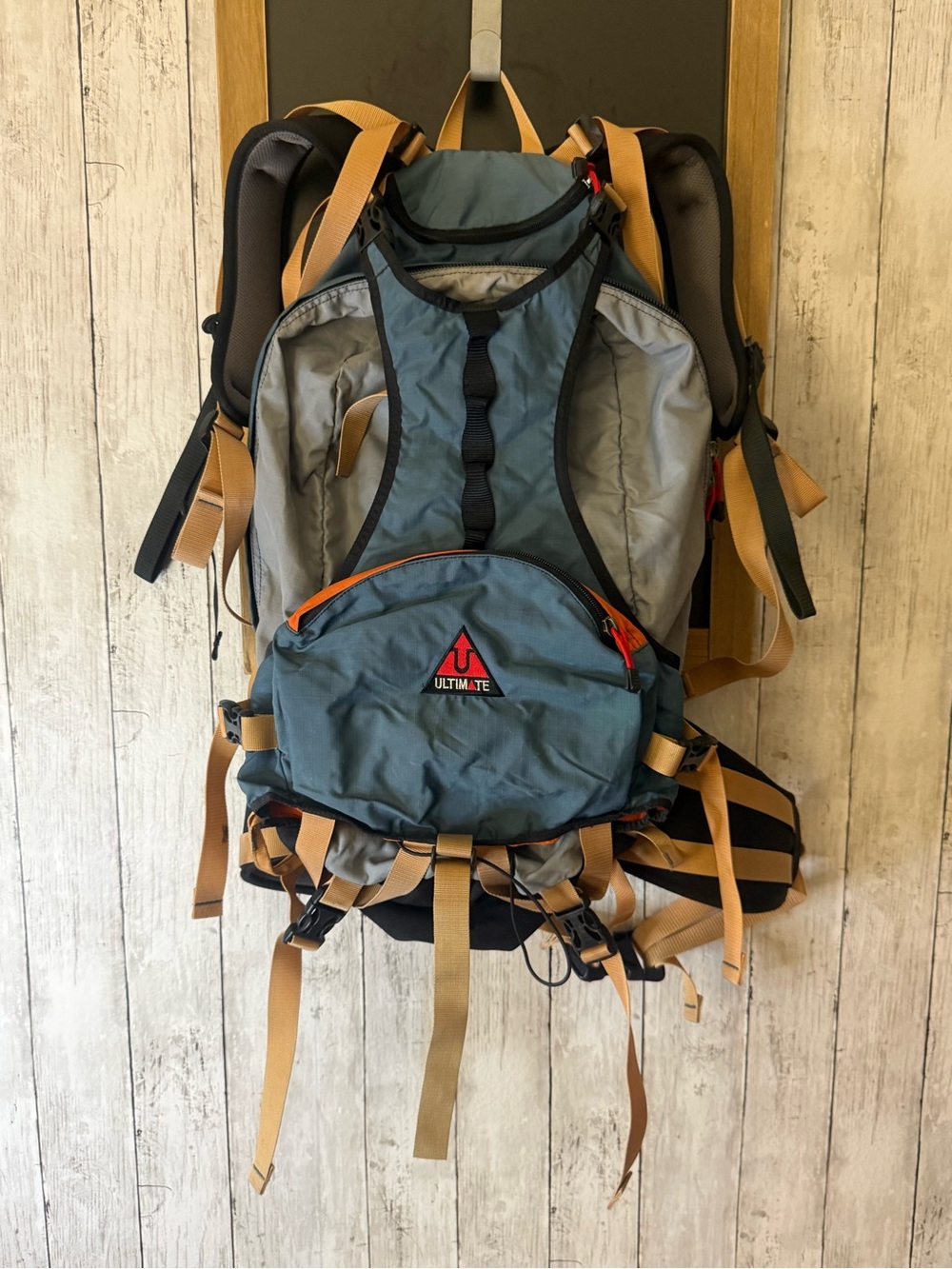Ultimate Escape Hiking Backpack Hip Belt Blue/Tan/Gray